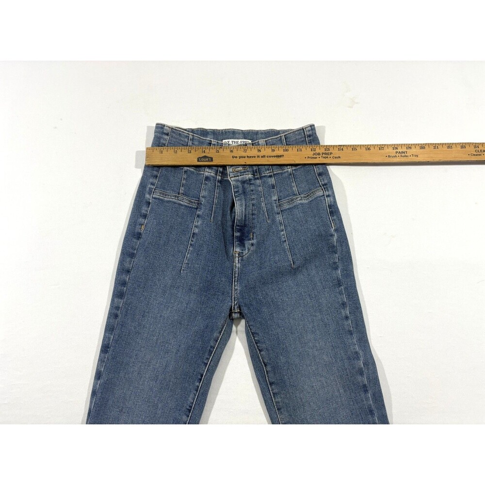 We The Free People Jayde Flare High Rise Denim Blue Jeans Stretch Boho Sz 28 - Picture 3 of 12